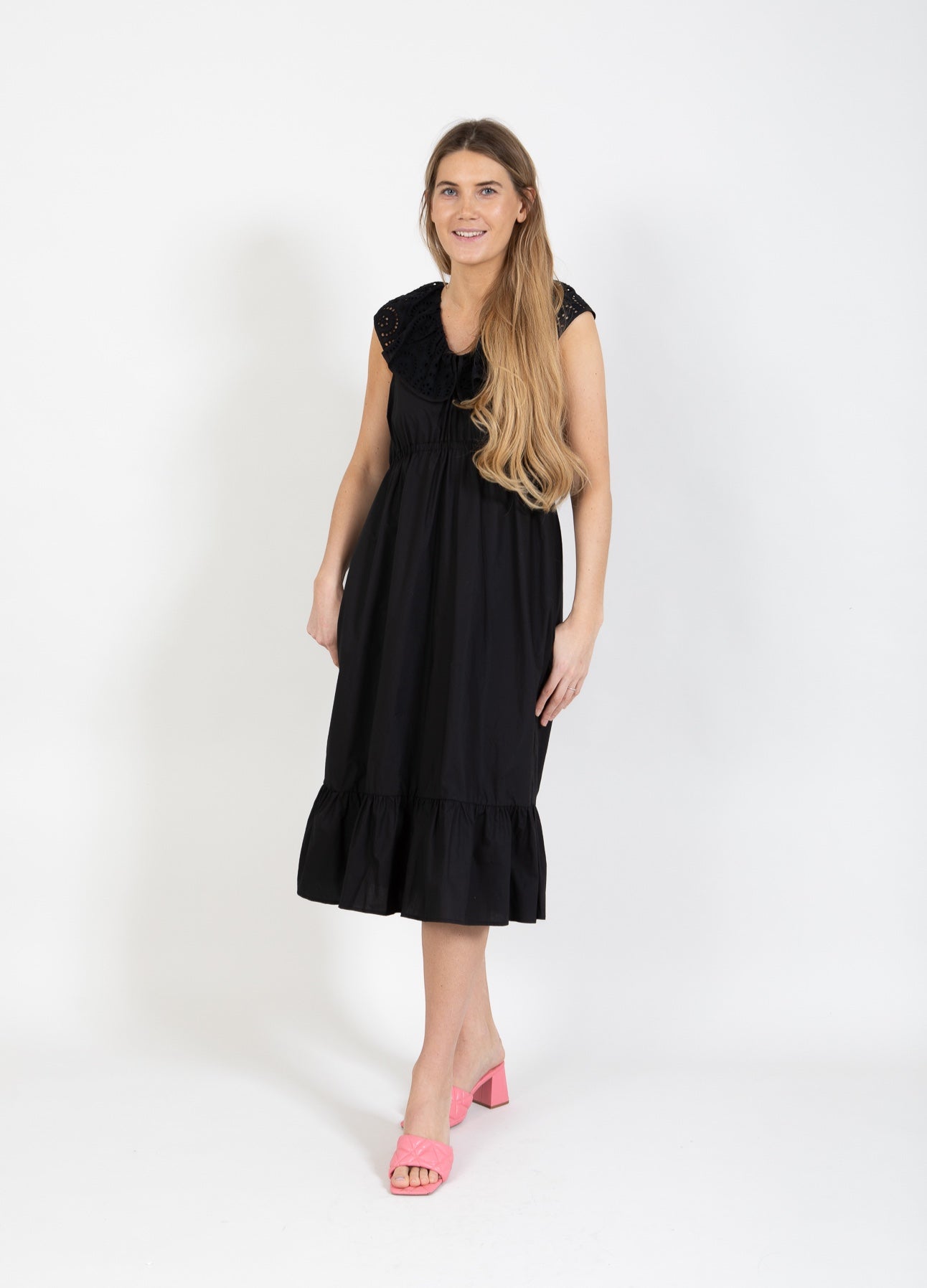 Coster Copenhagen DRESS WITH BRODERIE ANGLAISE COLLAR Dress Black - 100