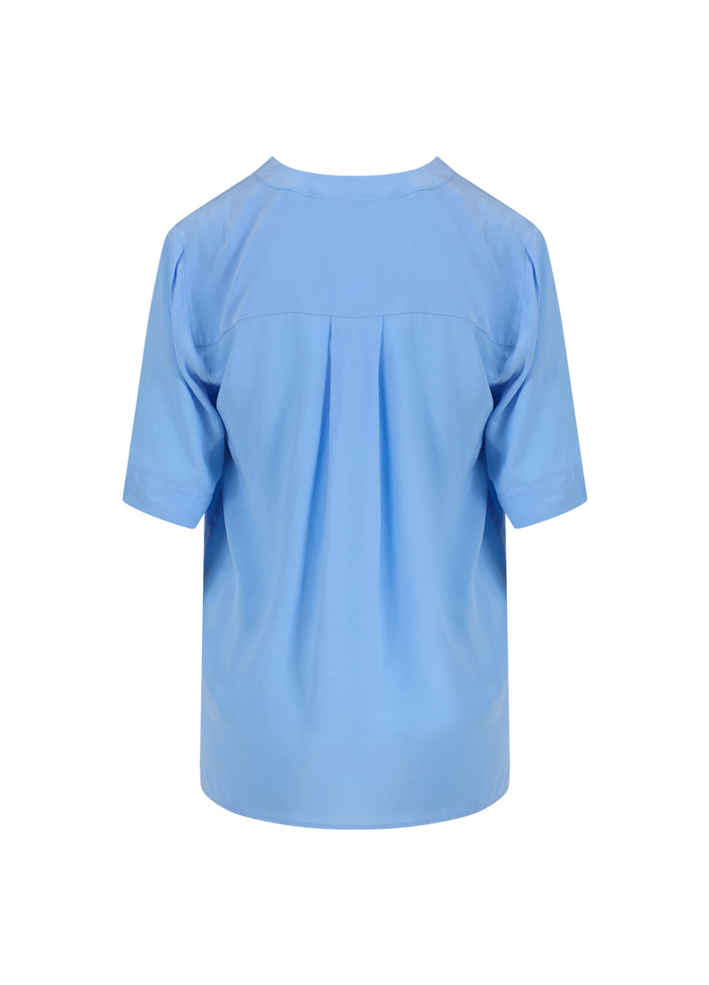 Coster Copenhagen SHORT-SLEEVED SHIRT WITH PLEATS Shirt/Blouse Bright sky blue - 503