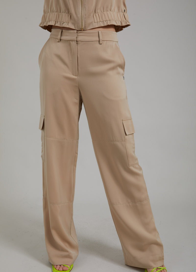 Coster Copenhagen CARGO PANTS W. POCKETS - PETRA FIT Pants Pale khaki - 304