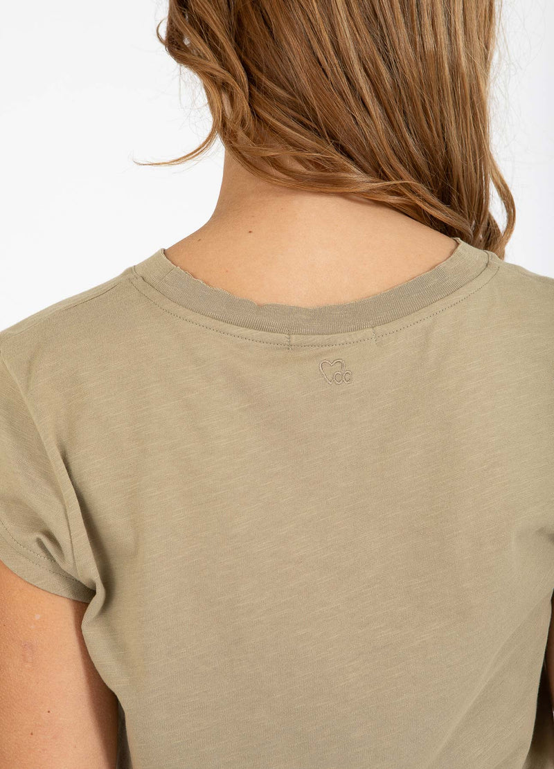 CC Heart CC HEART FACE T-SHIRT - CAP SLEEVE T-Shirt Sand olive - 406