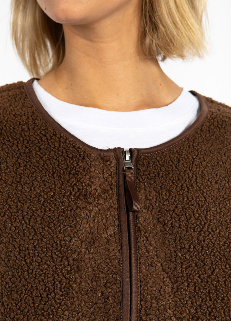 CC Heart CC HEART JAMIE FLEECE VEST Vest Chocolate brown - 349