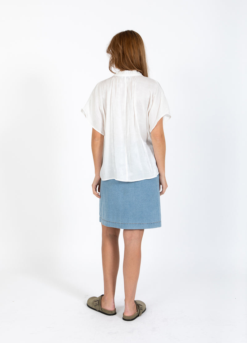 CC Heart CC HEART JOLIE METALLIC TOP W. GATHERS Shirt/Blouse White - 200