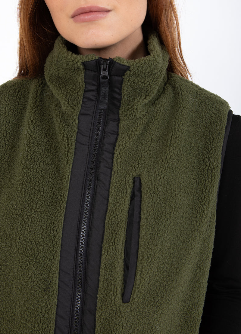 CC Heart CC HEART LENNON MIX PILE WAISTCOAT Outerwear Army/black - 457