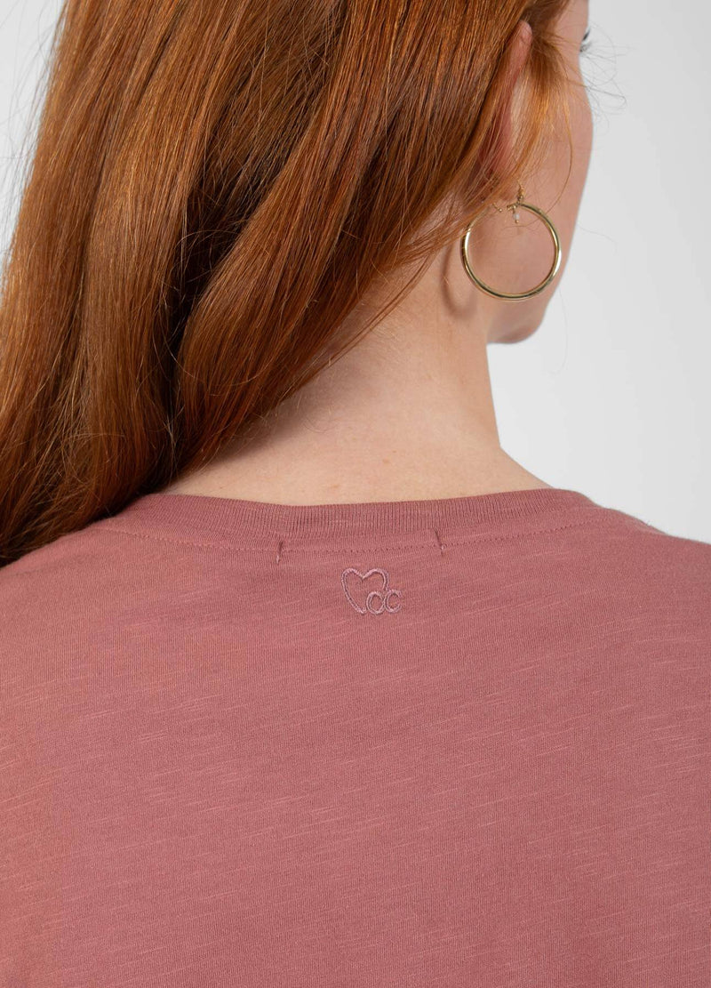 CC Heart CC Heart V-NECK T-SHIRT T-Shirt Apple butter - 696