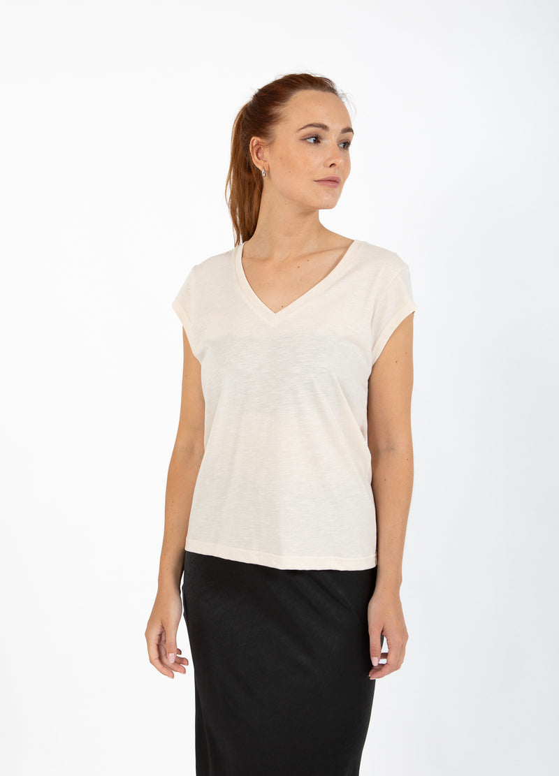 CC Heart CC Heart V-NECK T-SHIRT T-Shirt Creme - 241