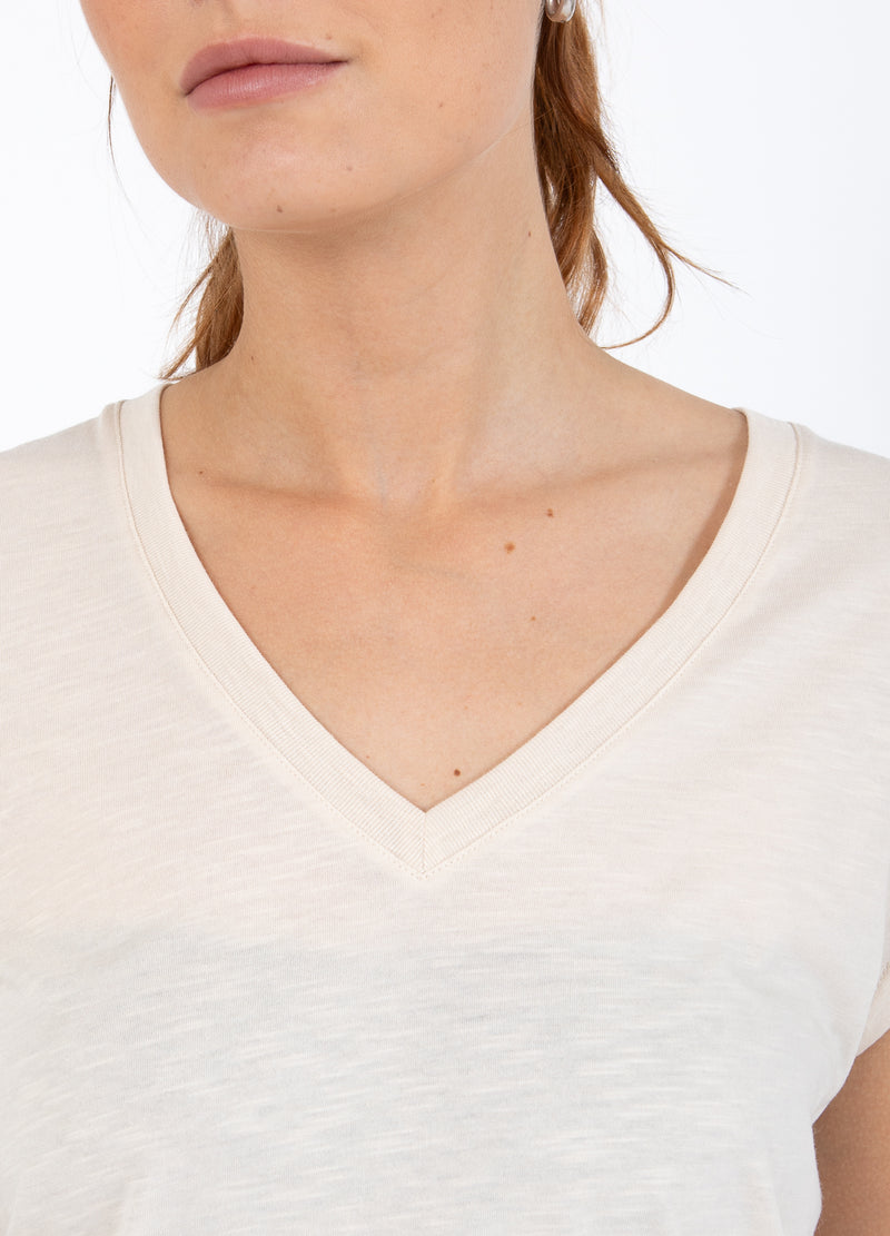 CC Heart CC Heart V-NECK T-SHIRT T-Shirt Creme - 241