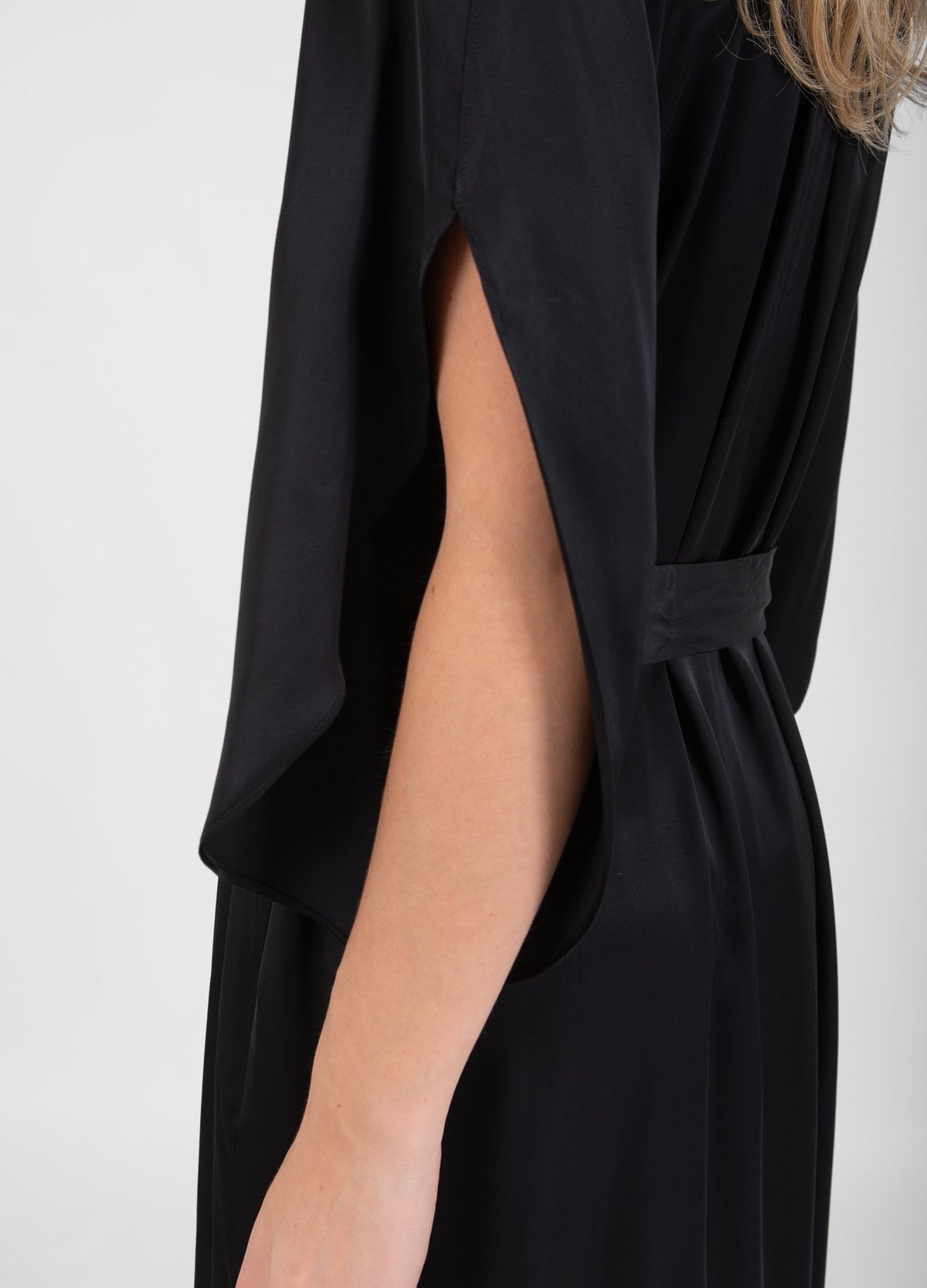 DRESS WITH ELASTIC NECK - Black – costercopenhagen.com