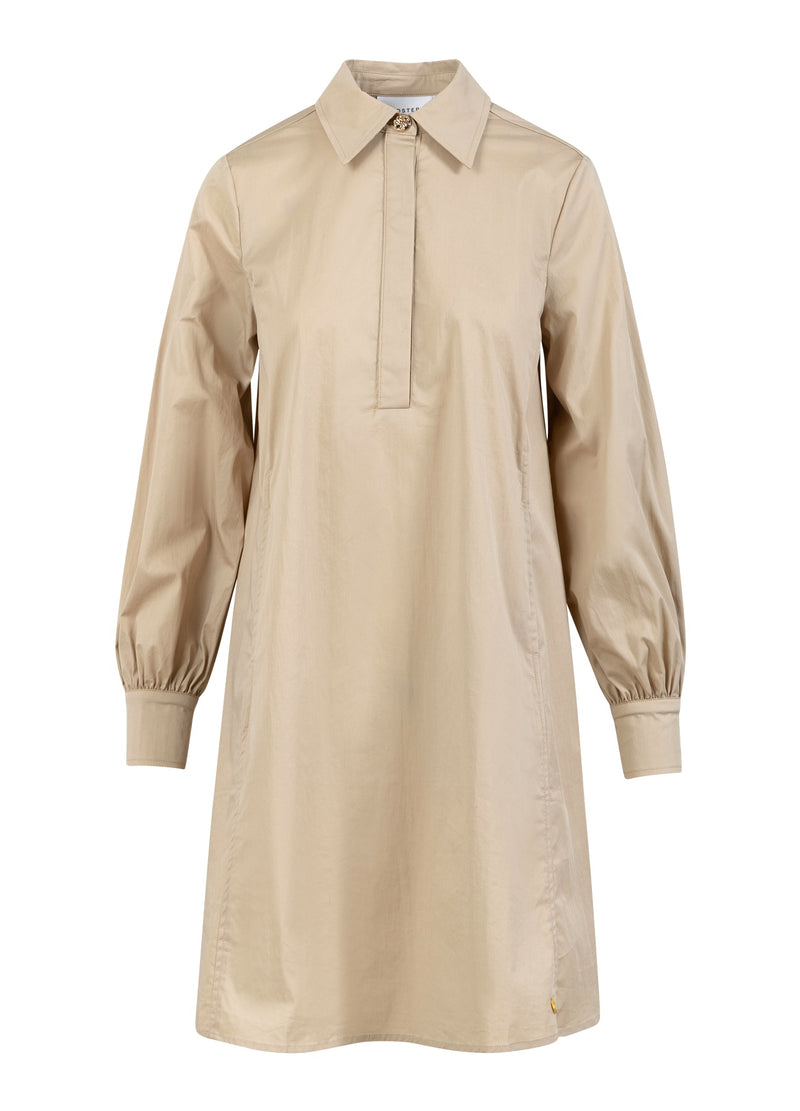 Coster Copenhagen DRESS WITH VOLUME SLEEVES Dress Desert sand - 329