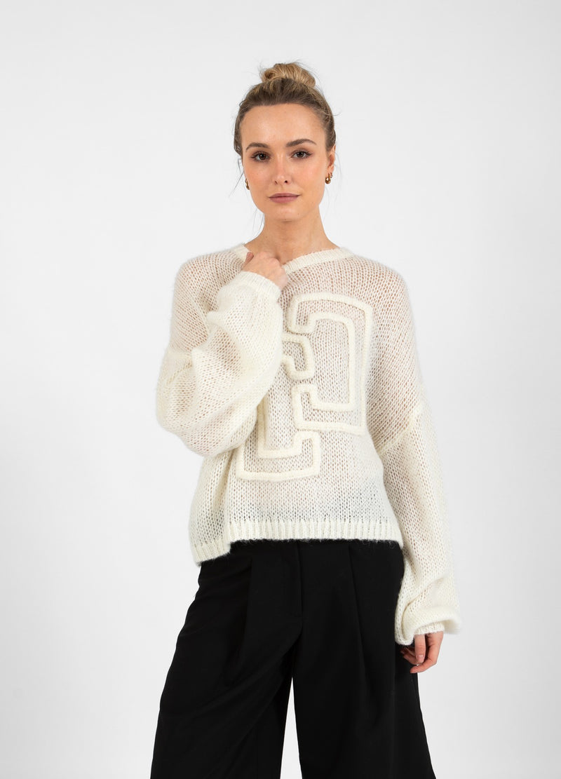 Coster Copenhagen KNIT WITH LARGE EMBLEM Knitwear Creme - 241