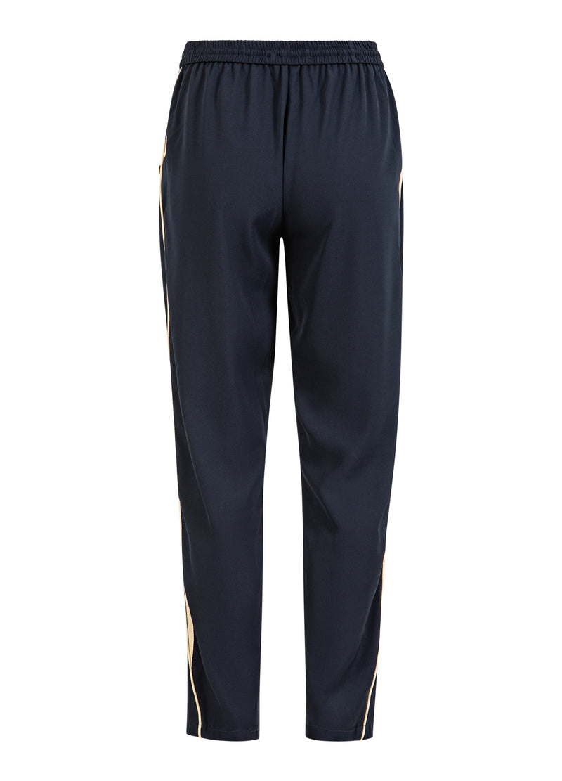 Coster Copenhagen RELAXED SPORTY PANTS - SILLE FIT Pants Navy/off white - 566