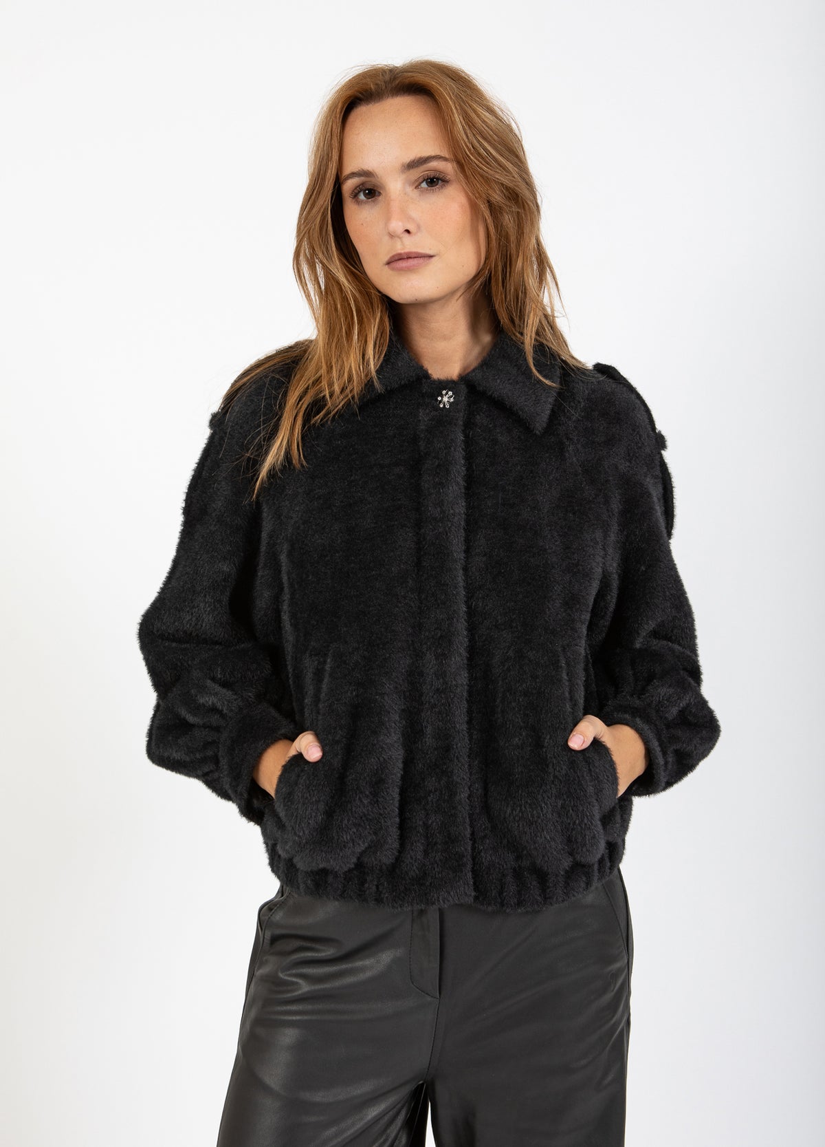 Jacket Short Black Sweater SHORT WOOL JACKET Black –