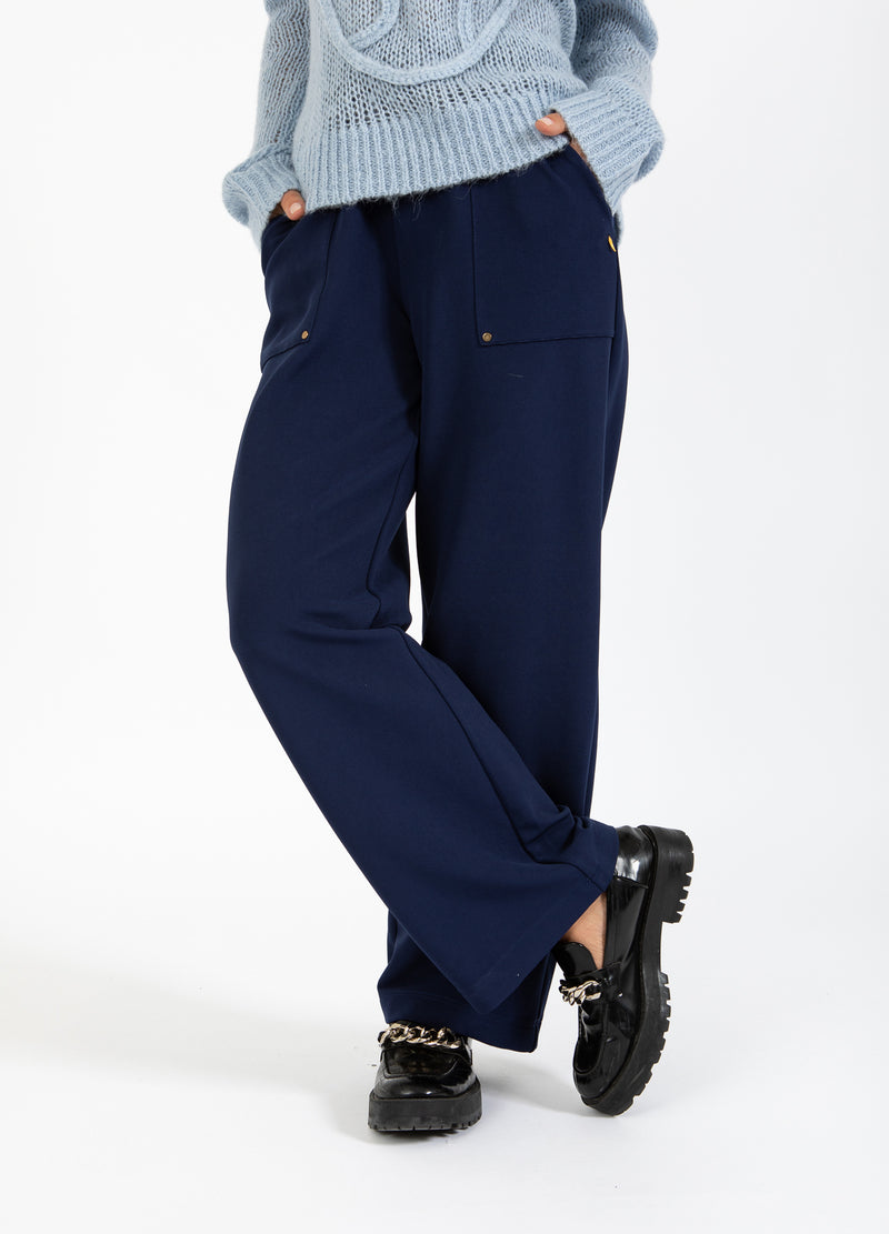 Coster Copenhagen SPORTY PANTS - SILLE FIT Pants Navy - 563