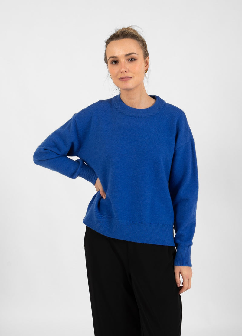 Coster Copenhagen SWEATER WITH ROUND NECK - COMFY KNIT Knitwear Cobalt blue - 590