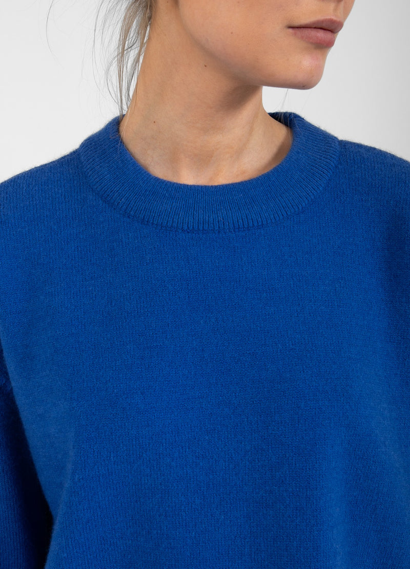 Coster Copenhagen SWEATER WITH ROUND NECK - COMFY KNIT Knitwear Cobalt blue - 590