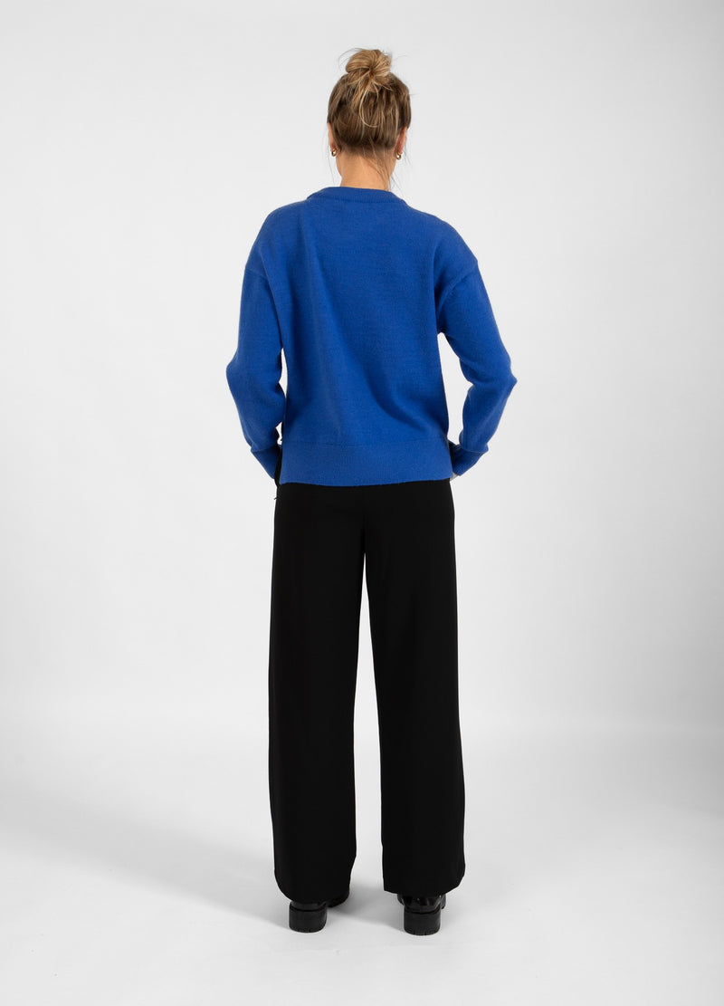 Coster Copenhagen SWEATER WITH ROUND NECK - COMFY KNIT Knitwear Cobalt blue - 590