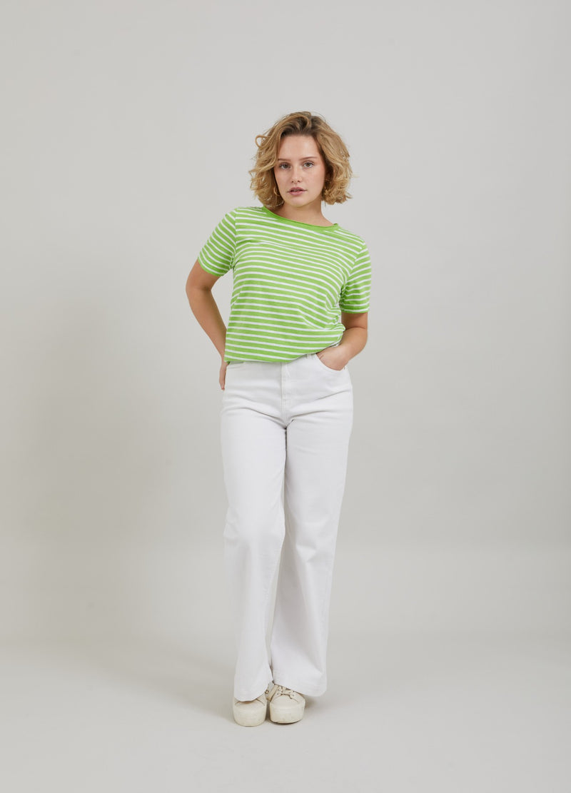 Coster Copenhagen T-SHIRT W. STRIPES - MID LENGTH SLEEVES T-Shirt Flashy green stripe - 401