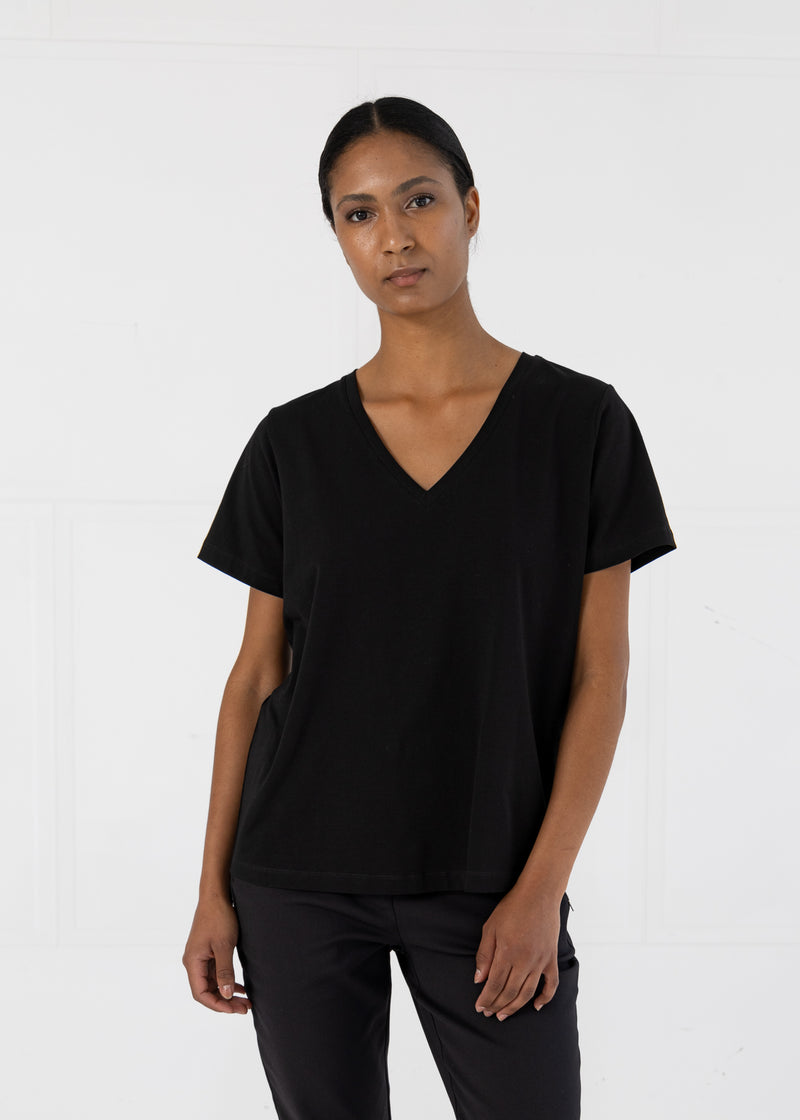 Coster Copenhagen T-SHIRT WITH V-NECKLINE - MEDIUM LENGTH SLEEVES T-Shirt Black - 100