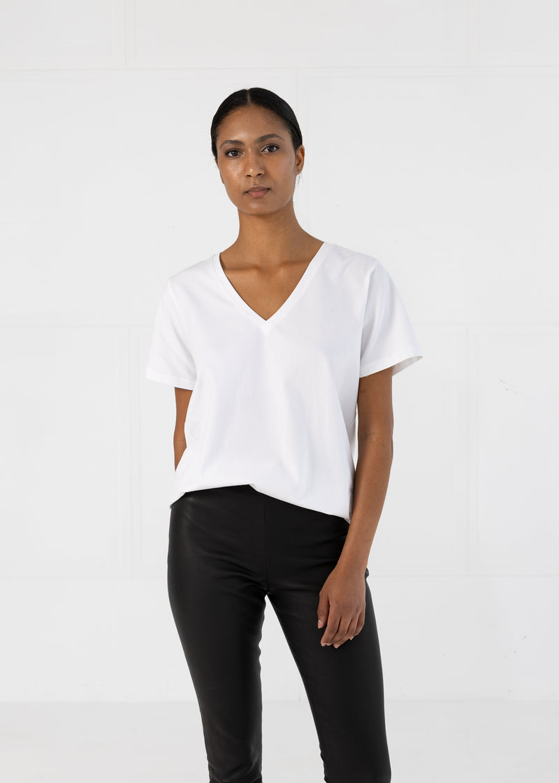 Coster Copenhagen T-SHIRT WITH V-NECKLINE - MEDIUM LENGTH SLEEVES T-Shirt White - 200