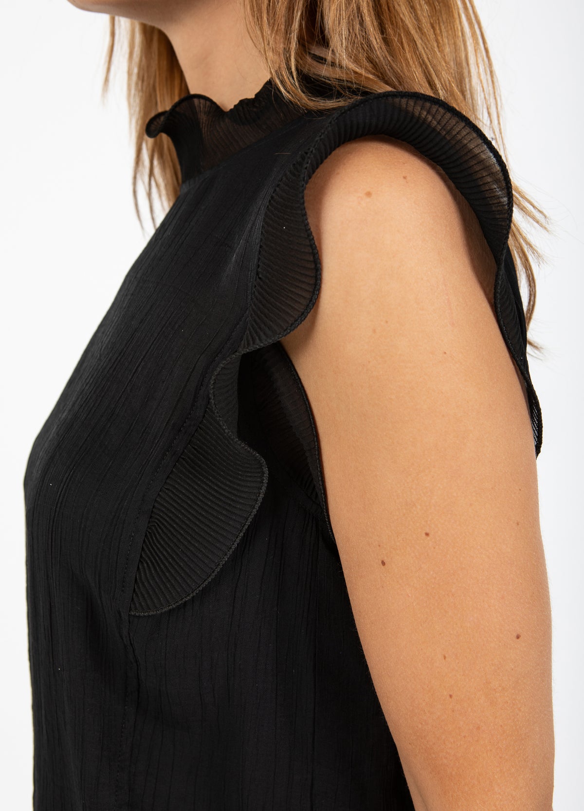 Black top with ruffles online