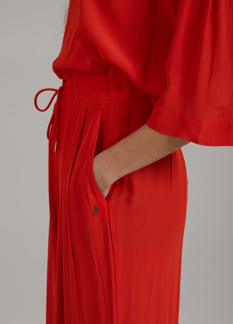 Coster Copenhagen TROUSERS W. PLEATS - STELLA FIT Pants Lipstick red - 698