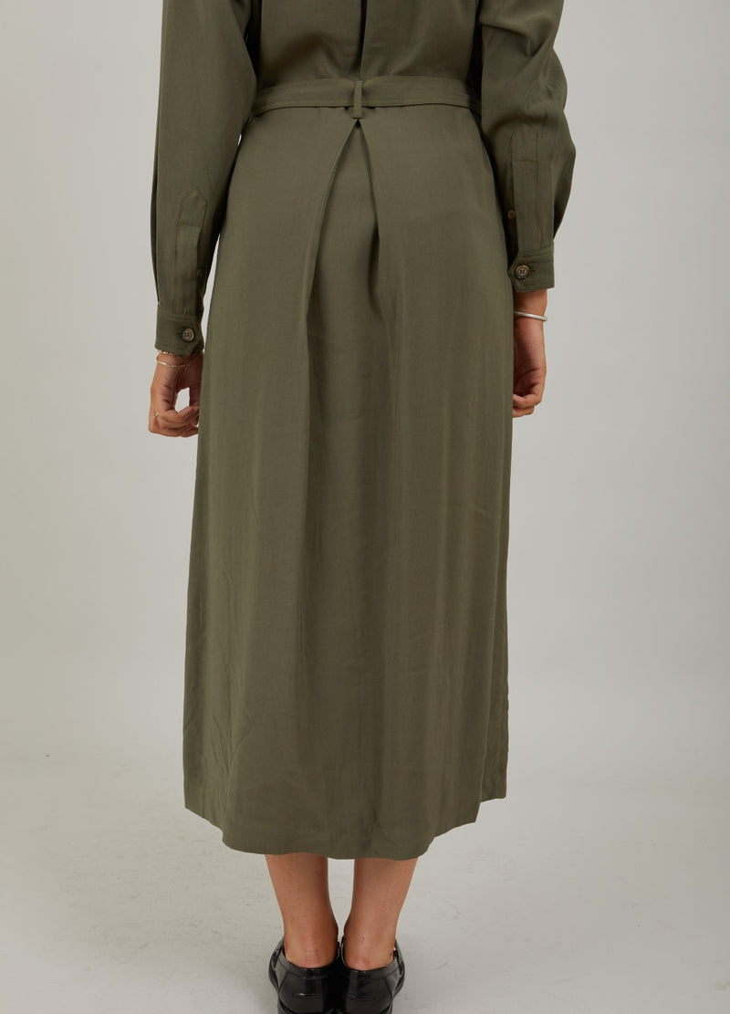 Coster Copenhagen UTILITY VEST DRESS Dress Dusty olive - 479