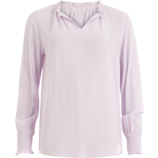 BLOUSE W. SMOCK AT CUFFS - Soft lavender